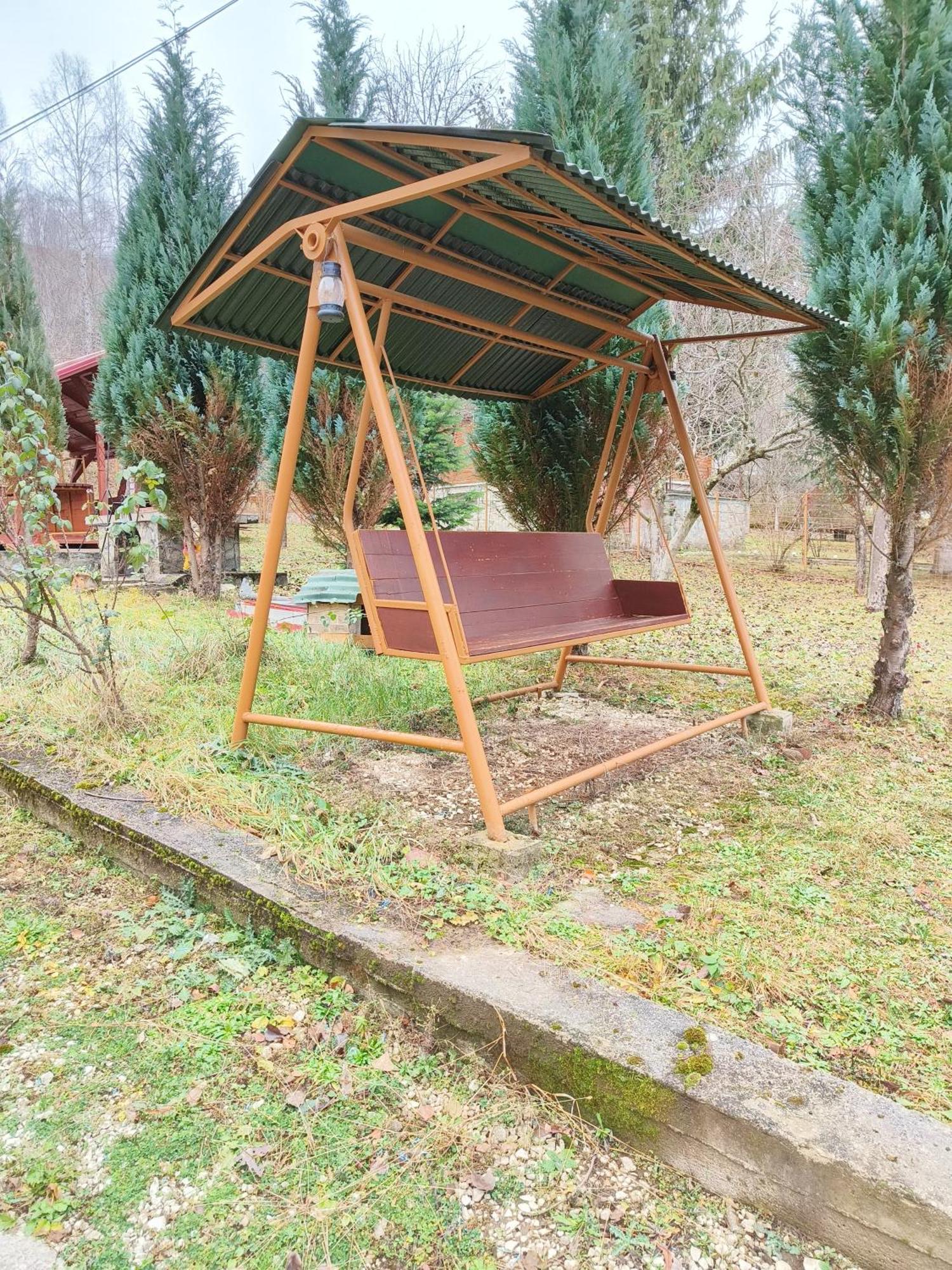 Casa Dintre Meri Poiana Mărului Exteriör bild